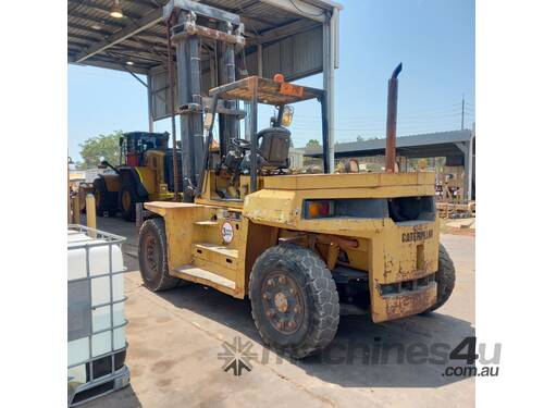 caption CAT 10T Forklift - DP100N