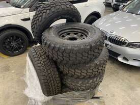 1 x Pallet Of Rims & Tyres inc Alloys - picture0' - Click to enlarge