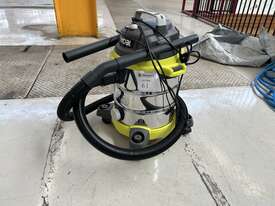 Ryobi Vacuum Cleaner - picture0' - Click to enlarge