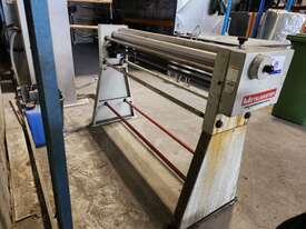 Manual Sheet Metal Roller, Metalmaster Model SRG-50E, Manufactured 2019, SN: C19010048, Capacity 125 - picture1' - Click to enlarge