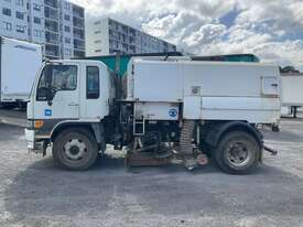 2001 Hino FF1J Dual Control Road Sweeper - picture2' - Click to enlarge