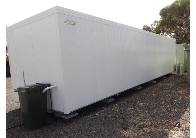 Used 2014 McGregor Portables 12m x 3m portable office building Portable ...