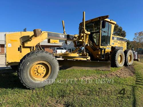 caption CAT 12HNA Motor Graders