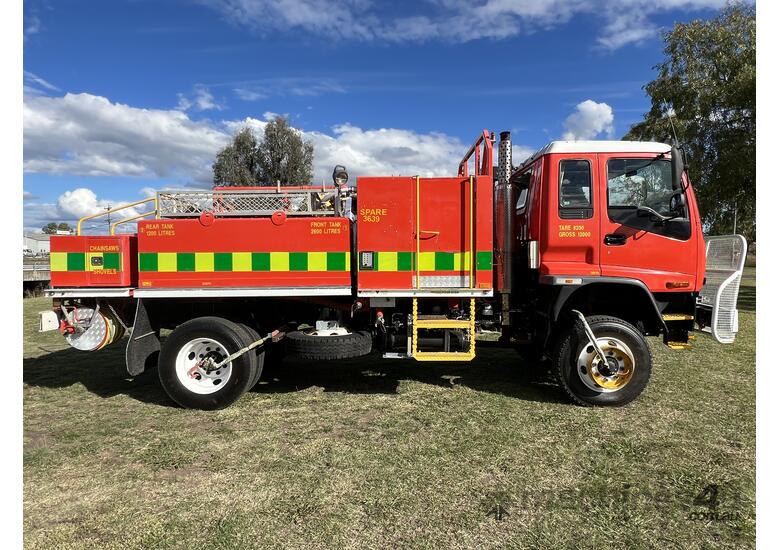 caption Isuzu FTS750 4x4 Turbo Diesel 4000 Litre Fire Truck. Ex Victorian Govt Dept.