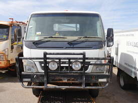 2010 FUSO CANTER TRUCK - picture0' - Click to enlarge
