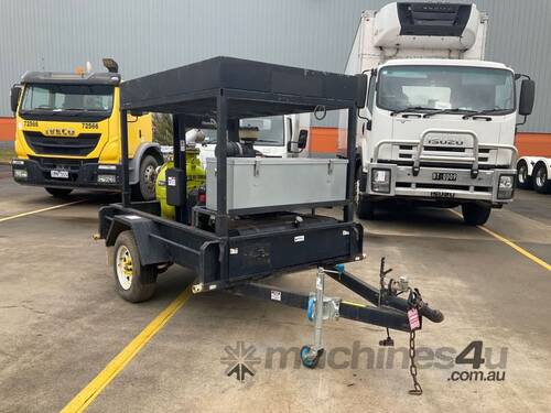 2017 Tip and Go Single Axle Trailer Mounted Water Pump