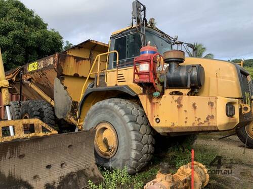 2010 Bell B40D 6x6 Articulated Dump Truck