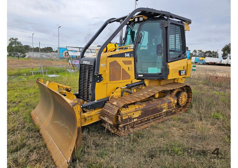 2014 CATERPILLAR D4K XL DOZER WITH WINCH