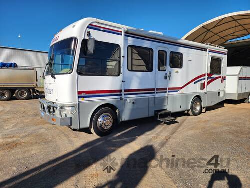 2001 Ford Explorer Winnebago (Trailer not Included)