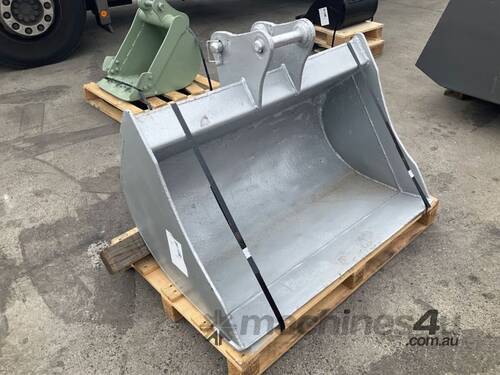 1100mm Digging Bucket