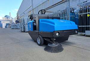 NEW Conquest HD160E Heavy-Duty Ride-On Industrial Sweeper | High-Performance Cleaning