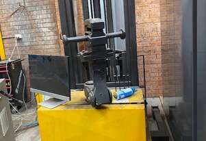 1.5t capacity battery electric walk behind forklift, 3.8 mtr reach Battery charger not working