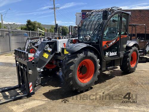 	NEW Bobcat TL38.70HF AGRI PLATE CLEARANCE 
