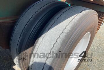 2020 Bruce Rock Engineering BRE-TR350 Tri Axle Flat Top A Trailer