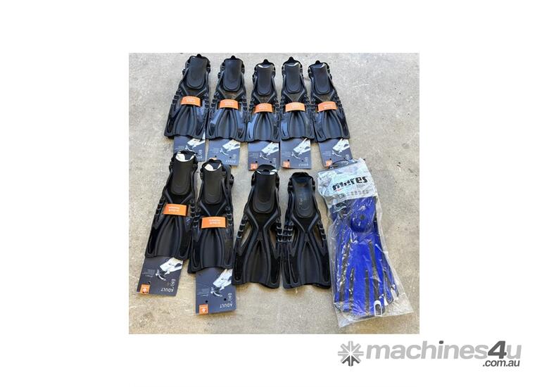 caption QUANTITY OF OCEAN PRO FINS