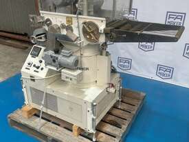 100FD - picture0' - Click to enlarge