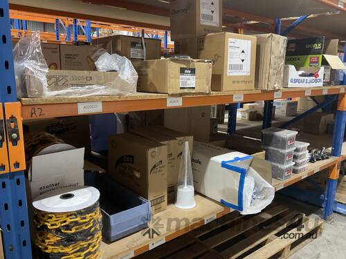 caption 2x Shelves of Miscellaneous Goods