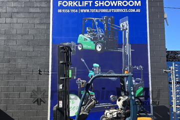 Toyota   FORKLIFT TRUCK 2.5T