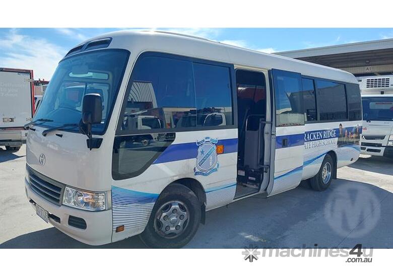 caption Toyota Coaster XZB50R