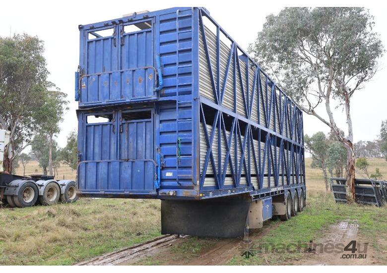 2007 Cannon B-Double Stock crates.