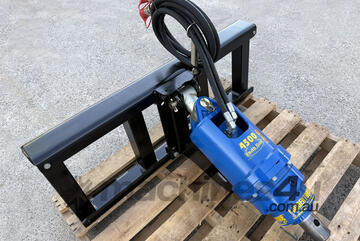 Auger Torque 4500 Max auger drive and universal skid steer hitch