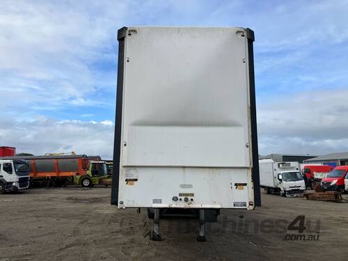caption 2004 Vawdrey VBS3 Tri Axle Curtainside A Trailer
