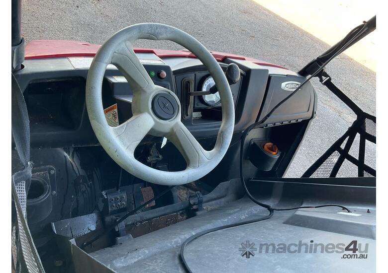 caption 2014 Polaris RANGER 570