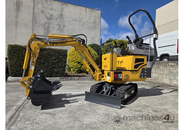 Yuchai YC12 1.2ton Mini Excavator