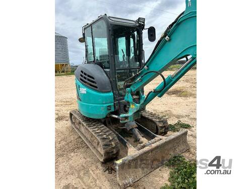 caption Kobelco SK30SR-6 Mini Excavator with Cab