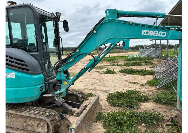 caption Kobelco SK30SR-6 Mini Excavator with Cab