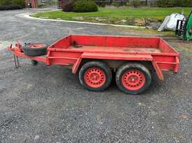 Tandem Trailer - picture0' - Click to enlarge