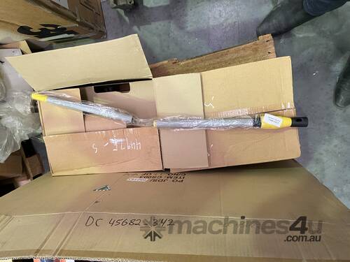 1 X Large Box of Screw Drivers & General Goods
