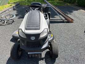 Masport HVT-4200 Mower & trailer - picture1' - Click to enlarge
