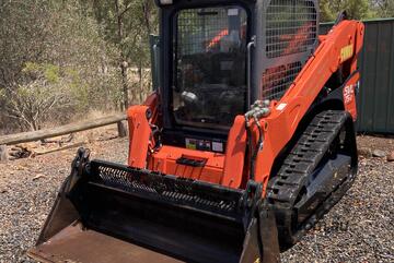 2023 Kubota Svl-2 with 10k of Inclusions! 2023 Kubota Svl-2 with 10k of Inclusions!