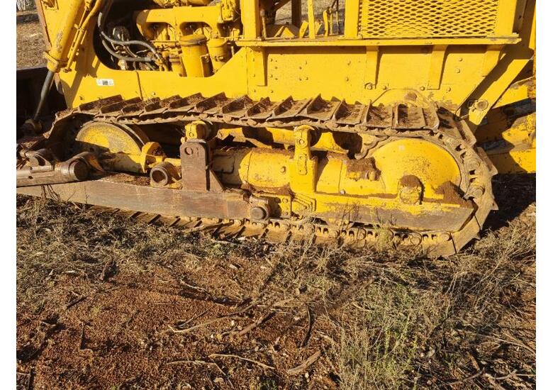Komatsu D60 Track Dozer