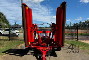 Trimax Pegasus 610 Slasher Hay/Forage Equip