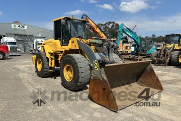 Volvo 2017   L105 Wheel Loader Volvo 2017   L105 Wheel Loader