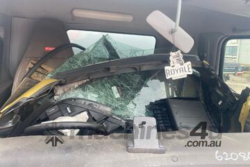 2020 Mitsubishi Fuso 815 Pantech Curtainsider