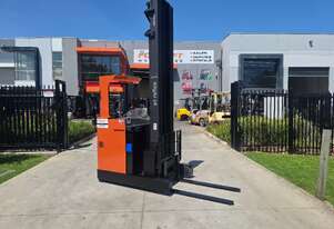 Toyota Forklift 1.6T Reach Truck (Unit#: AU446)