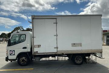 2015 Mitsubishi Canter 615 Pantech