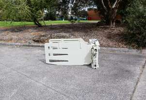 Class 4 Forklift Fork Bale Clamp - Cascade 4LC25A