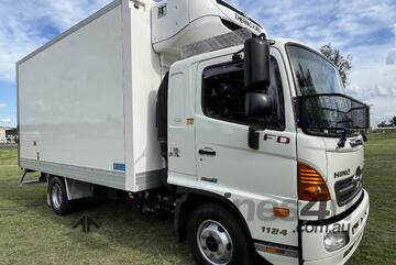 Hino FD 1124 500 Series 4x2 Refrigerated Pantech Truck.