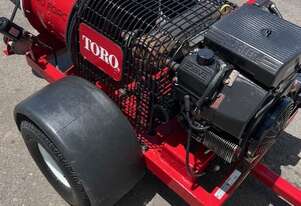 Toro ProForce Blower. Golf. Private large area, Parks and Gardens, Ovals, Renovation Equipment