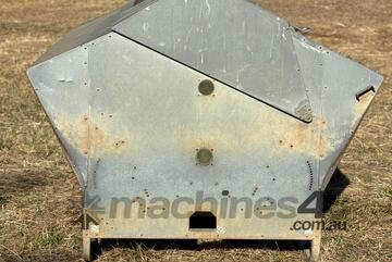 Advantage sheepfeeder 1800