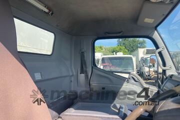 2010 Mitsubishi Fuso Canter L7/800 Pantech