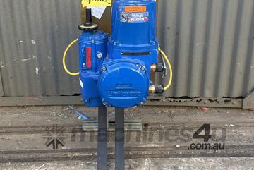 Limitorque Flowserve QX-1 Electric Valve Actuator 220V IP66 IP68 Ex db IIC 135Nm