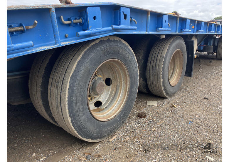 2015 Midland Quad Axle Dog Plant Trailer