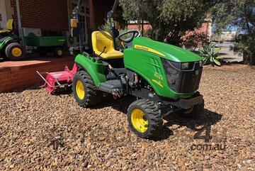 2023 John Deere 1023E Compact Ut Tractors