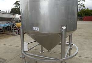 Tank, Stainless Steel Storage (Vert), 3400Lt, 1780mm Dia x 1120mm Straight + 770 mm Cone