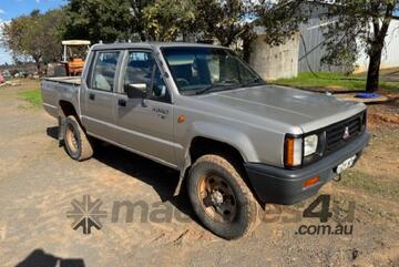 Triton Dual Cab Utility